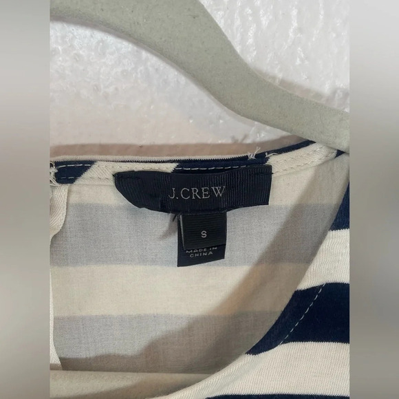 J. Crew Asymmetrical Navy and White Ruffle Striped Peplum Top Women’s Small - Picture 4 of 16